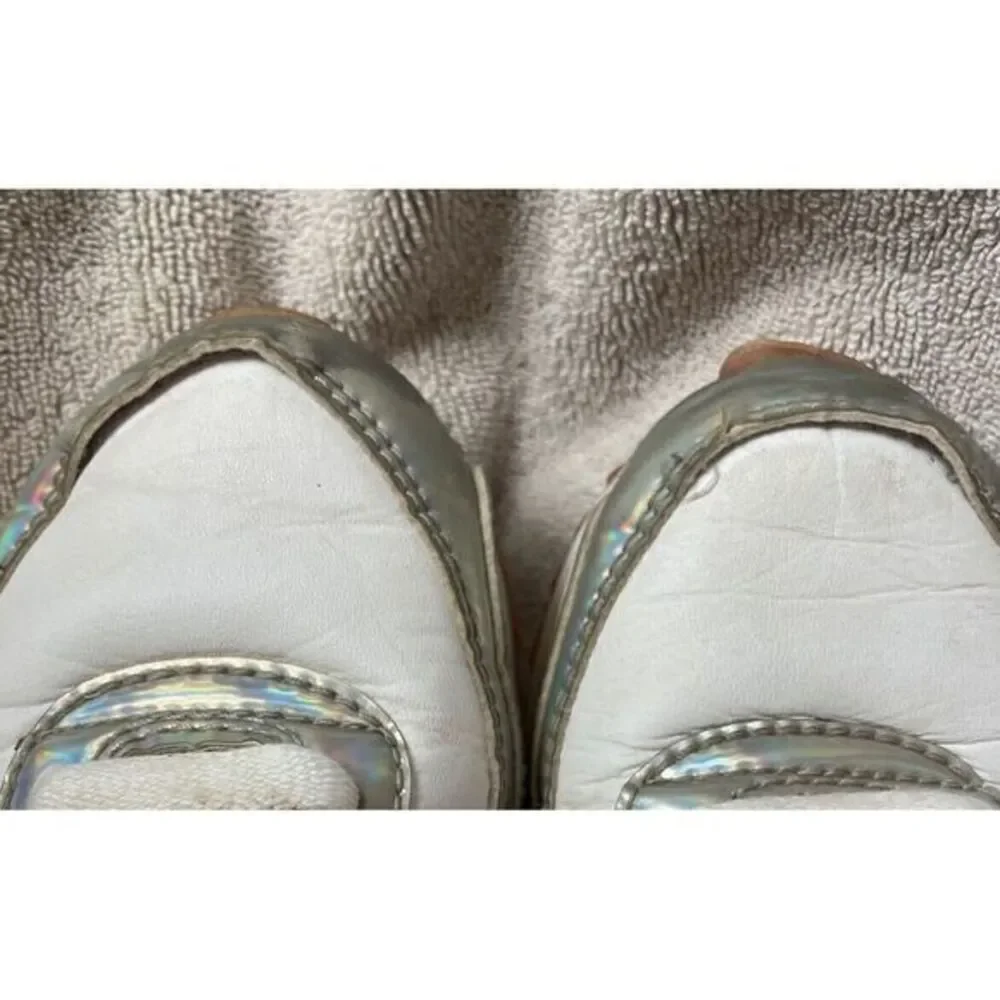 Nike Air Girl's Sneakers Size 5‎ Cheetah Print Inside